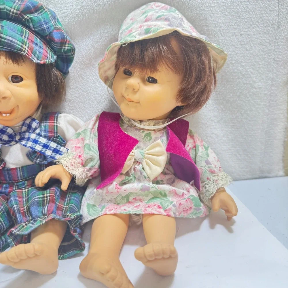 Vintage Gi-Go Palm Pals Bean Bag Baby‎ Dolls Lot of 8 Various Expressions 8 Inch